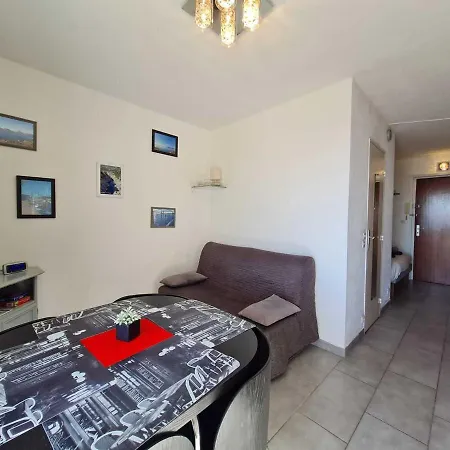 F1 Avec Terrasse Et Wifi - Proche Thermes - Fr-1-503-160 شقة *