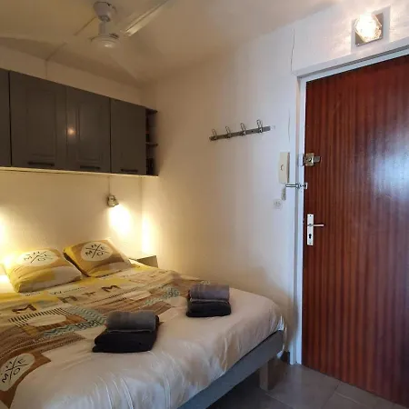 شقة F1 Avec Terrasse Et Wifi - Proche Thermes - Fr-1-503-160 *