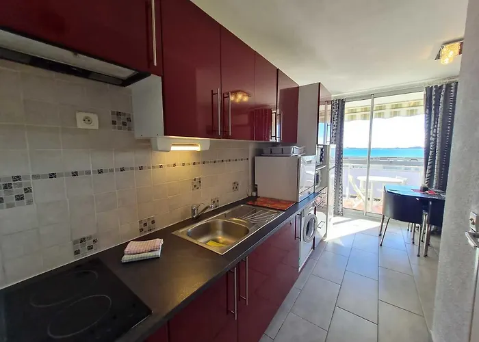 Apartmán F1 Avec Terrasse Et Wifi - Proche Thermes - Fr-1-503-160 *